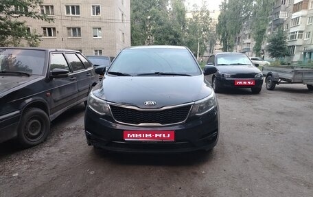 KIA Rio III рестайлинг, 2015 год, 900 000 рублей, 1 фотография