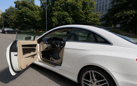 Mercedes-Benz E-Класс, 2015 год, 2 299 999 рублей, 3 фотография