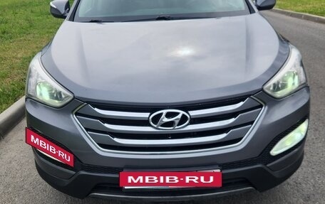 Hyundai Santa Fe III рестайлинг, 2013 год, 1 500 000 рублей, 2 фотография