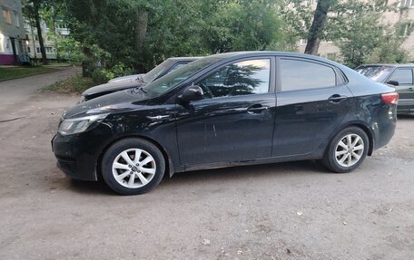 KIA Rio III рестайлинг, 2015 год, 900 000 рублей, 2 фотография