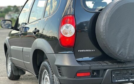 Chevrolet Niva I рестайлинг, 2018 год, 785 000 рублей, 15 фотография