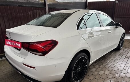 Mercedes-Benz A-Класс, 2019 год, 2 550 000 рублей, 5 фотография