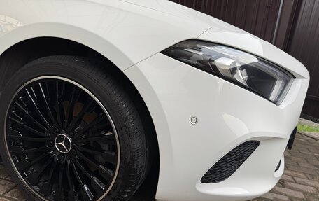 Mercedes-Benz A-Класс, 2019 год, 2 550 000 рублей, 11 фотография