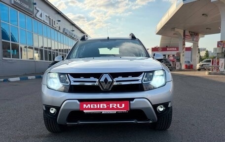 Renault Duster I рестайлинг, 2017 год, 1 240 000 рублей, 2 фотография