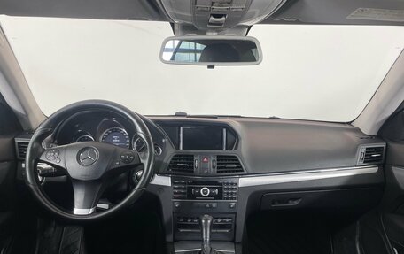 Mercedes-Benz E-Класс, 2010 год, 1 076 000 рублей, 11 фотография