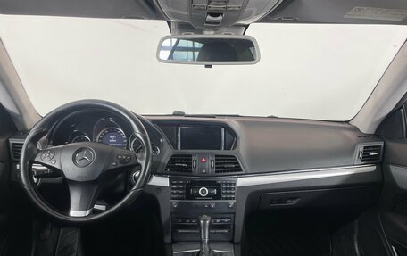 Mercedes-Benz E-Класс, 2010 год, 1 076 000 рублей, 12 фотография