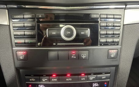 Mercedes-Benz E-Класс, 2010 год, 1 076 000 рублей, 17 фотография