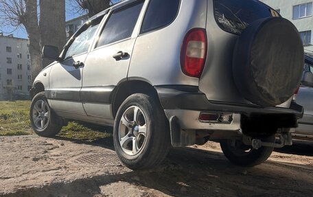 Chevrolet Niva I рестайлинг, 2005 год, 390 000 рублей, 4 фотография