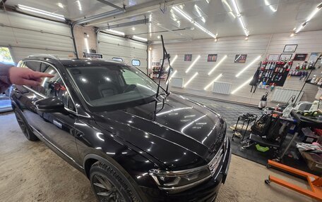 Volkswagen Tiguan II, 2018 год, 3 650 000 рублей, 7 фотография
