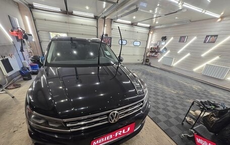 Volkswagen Tiguan II, 2018 год, 3 650 000 рублей, 8 фотография