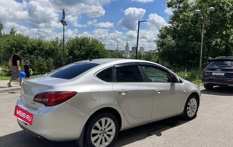 Opel Astra J, 2012 год, 930 000 рублей, 10 фотография