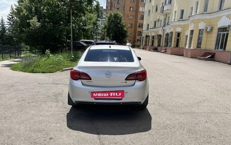 Opel Astra J, 2012 год, 930 000 рублей, 8 фотография
