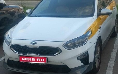KIA cee'd III, 2020 год, 1 200 000 рублей, 5 фотография