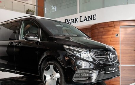 Mercedes-Benz V-Класс, 2023 год, 10 290 000 рублей, 7 фотография