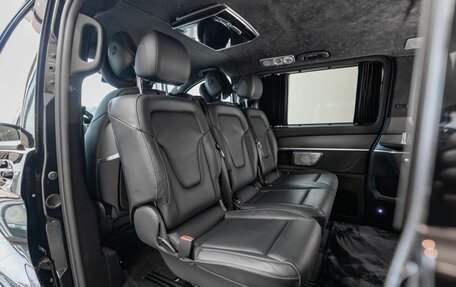 Mercedes-Benz V-Класс, 2023 год, 10 290 000 рублей, 23 фотография