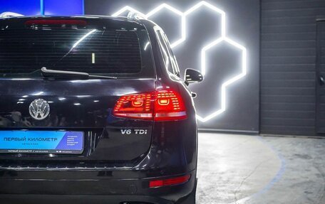 Volkswagen Touareg III, 2012 год, 1 730 000 рублей, 17 фотография