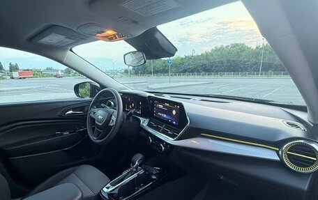 Chevrolet Trax, 2024 год, 2 100 000 рублей, 13 фотография