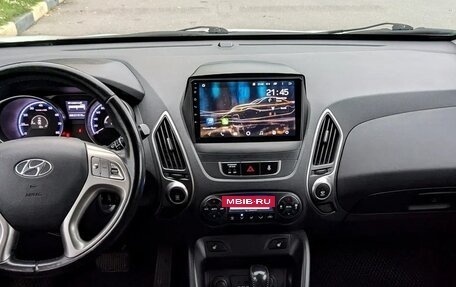 Hyundai ix35 I рестайлинг, 2011 год, 1 200 000 рублей, 18 фотография
