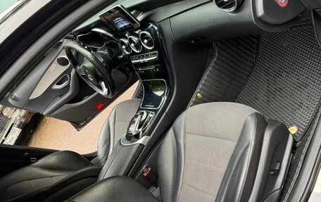 Mercedes-Benz C-Класс, 2018 год, 2 300 000 рублей, 20 фотография