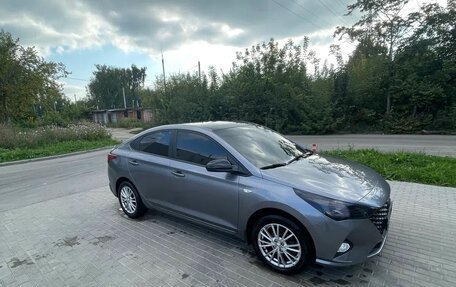 Hyundai Solaris II рестайлинг, 2021 год, 1 350 000 рублей, 3 фотография