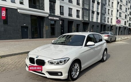 BMW 1 серия, 2017 год, 1 950 000 рублей, 4 фотография