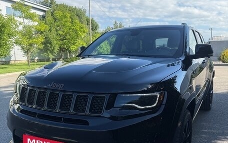 Jeep Grand Cherokee, 2018 год, 6 200 000 рублей, 2 фотография