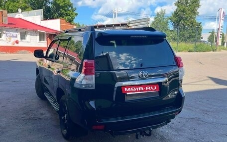 Toyota Land Cruiser Prado 150 рестайлинг 2, 2013 год, 3 300 000 рублей, 3 фотография