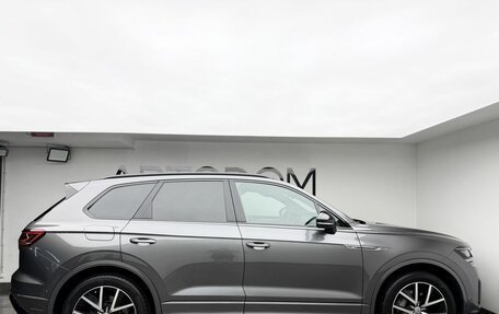 Volkswagen Touareg III, 2019 год, 5 397 000 рублей, 5 фотография