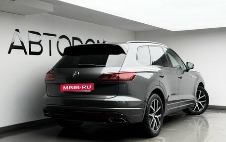 Volkswagen Touareg III, 2019 год, 5 397 000 рублей, 4 фотография