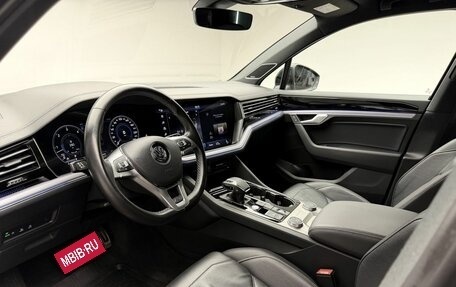 Volkswagen Touareg III, 2019 год, 5 397 000 рублей, 7 фотография