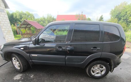 Chevrolet Niva I рестайлинг, 2016 год, 530 000 рублей, 5 фотография