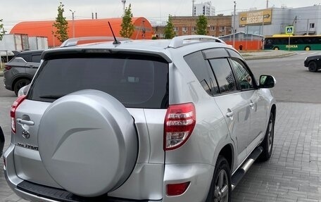 Toyota RAV4, 2012 год, 1 399 000 рублей, 4 фотография
