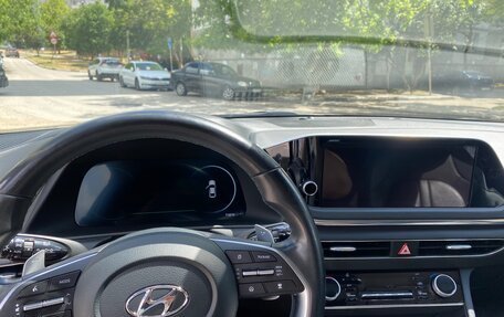 Hyundai Sonata VIII, 2022 год, 3 000 000 рублей, 13 фотография