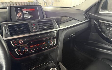 BMW 3 серия, 2016 год, 2 200 000 рублей, 11 фотография