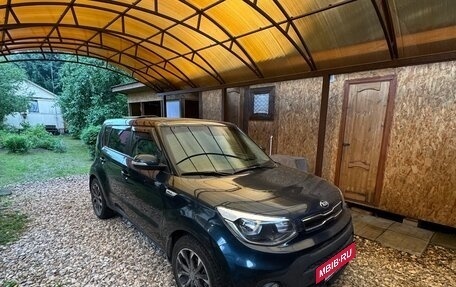 KIA Soul II рестайлинг, 2017 год, 1 450 000 рублей, 2 фотография