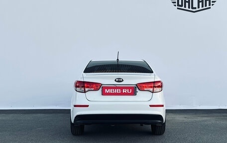 KIA Rio III рестайлинг, 2016 год, 950 000 рублей, 4 фотография