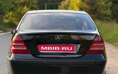 Mercedes-Benz C-Класс, 2001 год, 445 000 рублей, 4 фотография