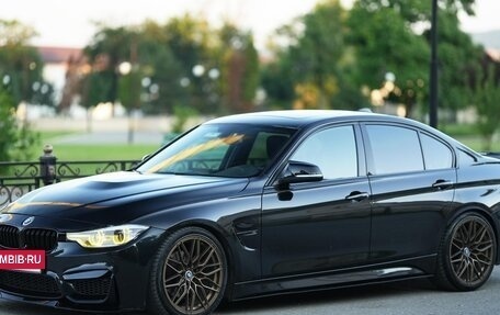BMW 3 серия, 2018 год, 1 980 000 рублей, 10 фотография