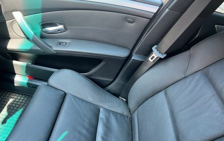BMW 5 серия, 2008 год, 1 900 000 рублей, 17 фотография