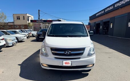 Hyundai Grand Starex Grand Starex I рестайлинг 2, 2008 год, 1 150 000 рублей, 8 фотография
