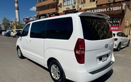 Hyundai Grand Starex Grand Starex I рестайлинг 2, 2008 год, 1 150 000 рублей, 5 фотография