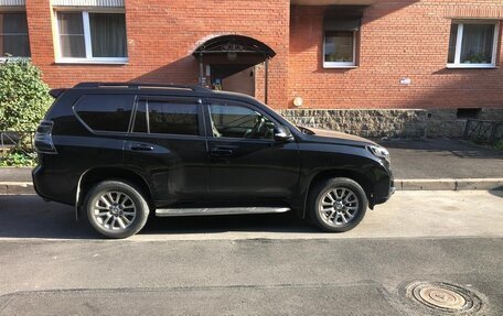 Toyota Land Cruiser Prado 150 рестайлинг 2, 2017 год, 2 910 000 рублей, 2 фотография