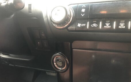Toyota Land Cruiser Prado 150 рестайлинг 2, 2017 год, 2 910 000 рублей, 7 фотография