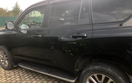 Toyota Land Cruiser Prado 150 рестайлинг 2, 2017 год, 2 910 000 рублей, 16 фотография