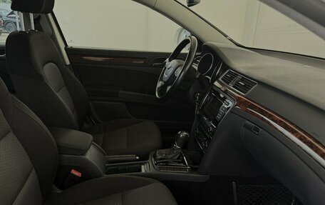 Skoda Superb III рестайлинг, 2013 год, 895 000 рублей, 13 фотография