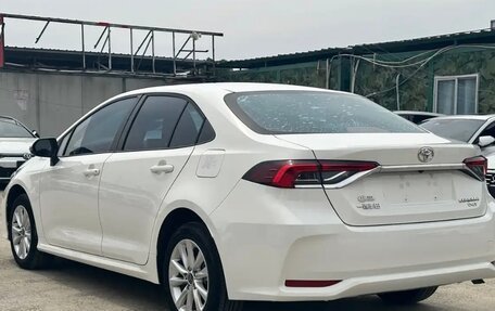 Toyota Corolla, 2023 год, 1 350 000 рублей, 6 фотография