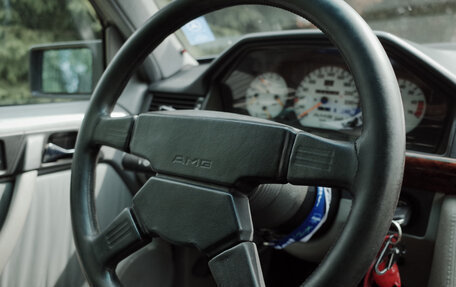 Mercedes-Benz E-Класс, 1994 год, 3 900 000 рублей, 7 фотография