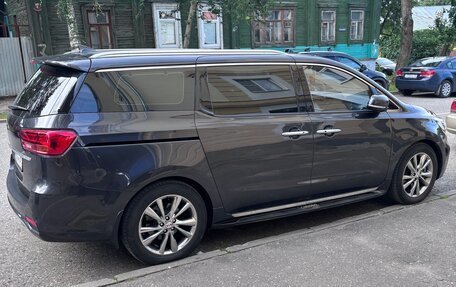 KIA Carnival III, 2019 год, 2 820 000 рублей, 19 фотография