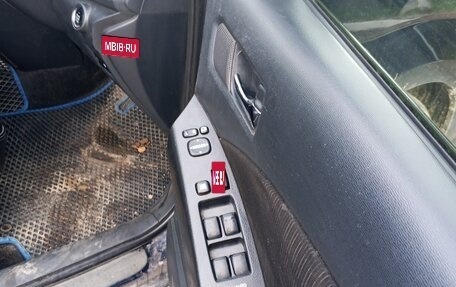 Toyota ISis I, 2012 год, 1 000 000 рублей, 6 фотография