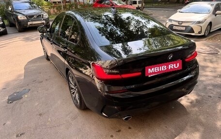 BMW 3 серия, 2021 год, 3 900 000 рублей, 16 фотография